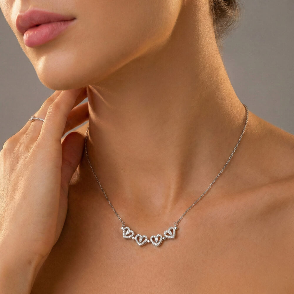 To ny Nurse wife - Magnetic Hearts Necklace